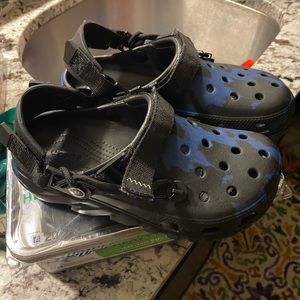 Posts Co Crocs